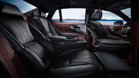 Lexus-LS-500h_5.jpg Lexus LS 500h_5