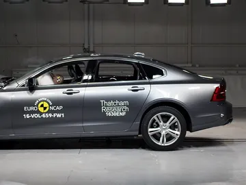 Volvo-S90-V90-EuroNCAP-2017.jpg Volvo-S90-V90-EuroNCAP-2017.jpg
