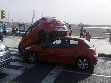 trailer_malaga.jpg trailer_malaga.jpg