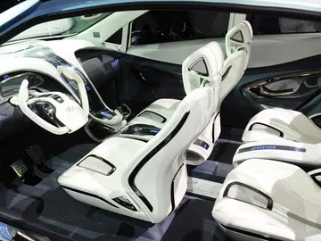 Hyundai.jpg Hyundai.jpg