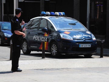 Coche de la Policía Nacional Coche de la Policía Nacional
