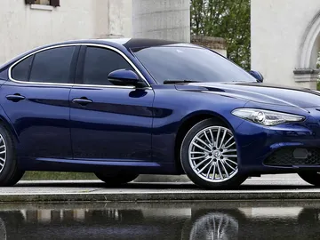 giulia.jpg giulia.jpg