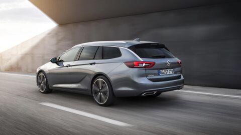 Opel-Insignia-Sports-Tourer-304055
