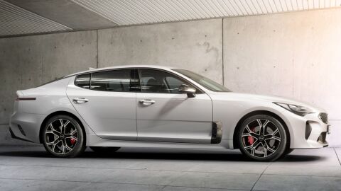 kia_stinger_gt_36