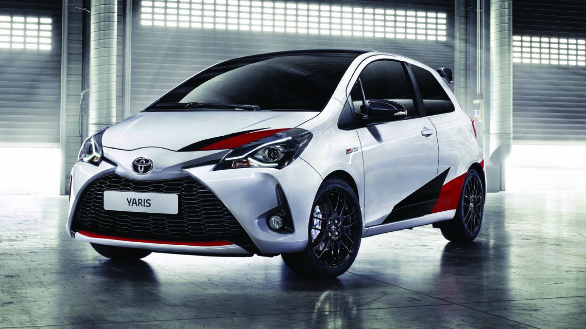 salon_de_ginebra_2017_-_yaris_grmn_1.jpg