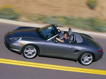 Porsche-Boxster-2004.jpg Porsche-Boxster-2004.jpg