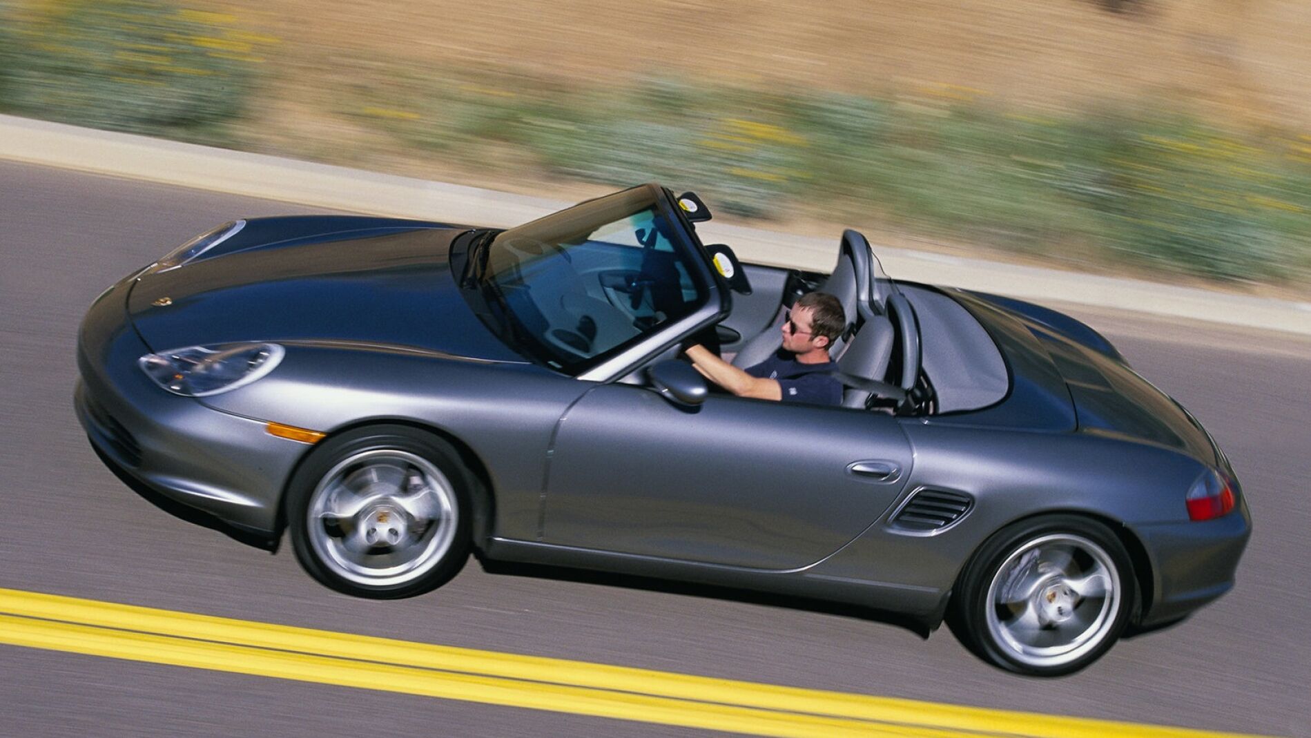 Porsche-Boxster-2004.jpg