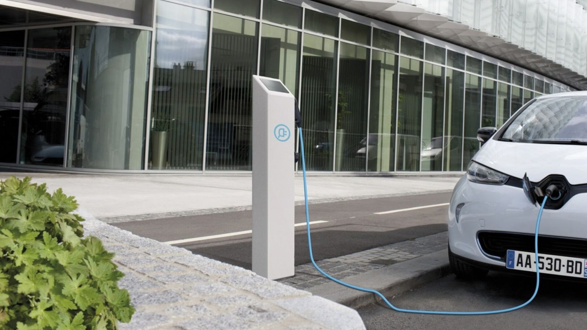 renault-ZOE29.jpg