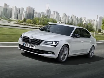 skoda-superb29.jpg skoda-superb29.jpg