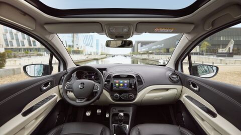 renault-captur-fl15