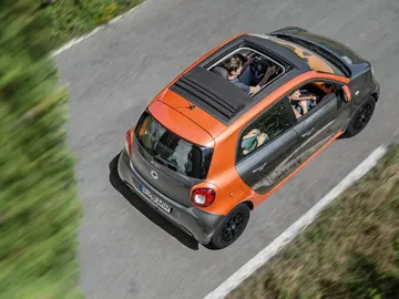 smart-forfour18.jpg smart-forfour18.jpg