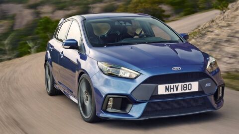 Ford-focus-rs-drift-mode-2016-02