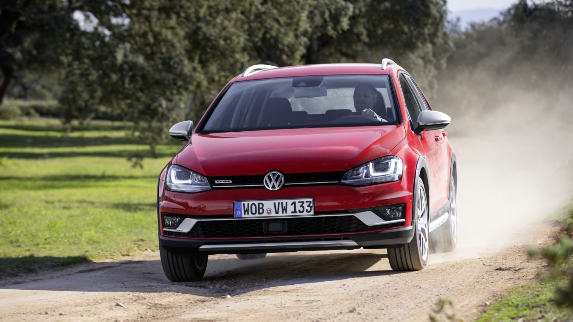 vw-golf-alltrack5.jpg