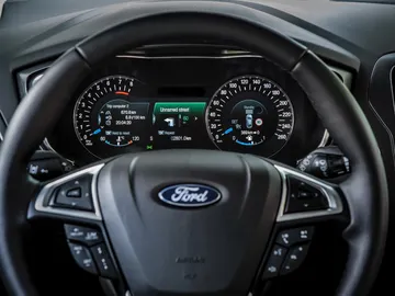 ford-mondeo14.jpg ford-mondeo14.jpg