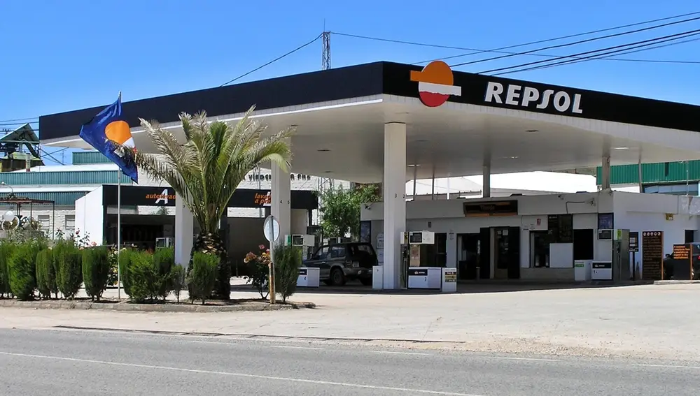 gasolinera-repsol-2016-01