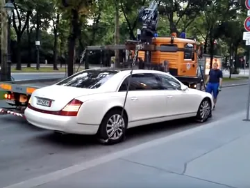 maybach-62s-grua-2016-01.jpg maybach-62s-grua-2016-01.jpg