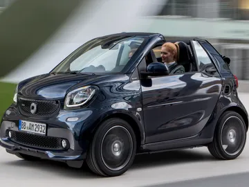 smart_fortwo_cabrio_1_1.jpg smart_fortwo_cabrio_1_1.jpg