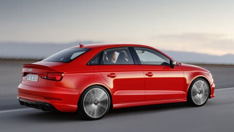 audi_rs_3_sedan_7_1