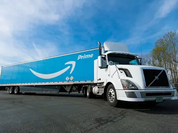 amazon-camion-0417-01.jpg amazon-camion-0417-01.jpg