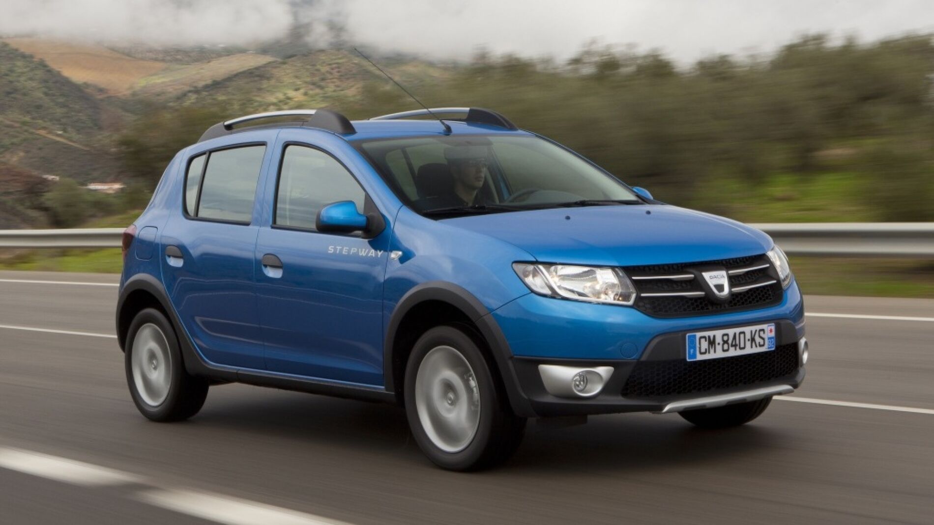 dacia-sandero27.jpg