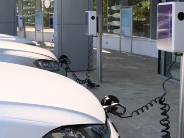 EV-vs.-Gasolina.jpg EV-vs.-Gasolina.jpg