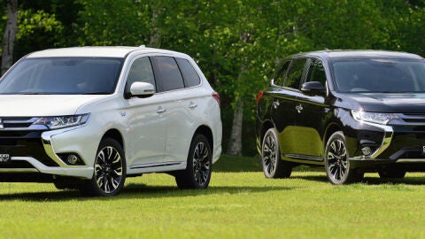 mitsubishi_outlander_phev_8_1