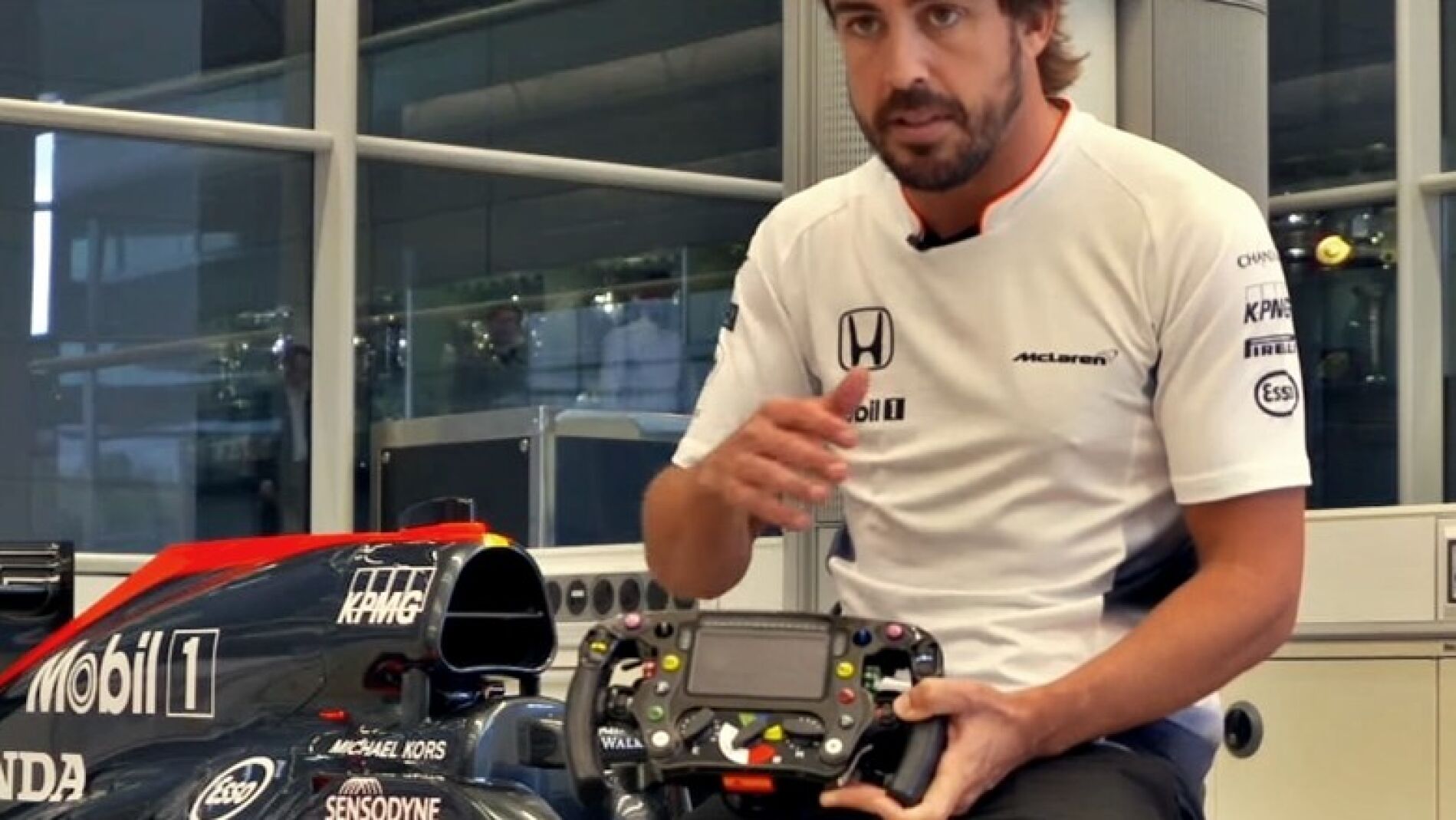 volante-formula1-alonso-0617-01-e1498551244419.jpg