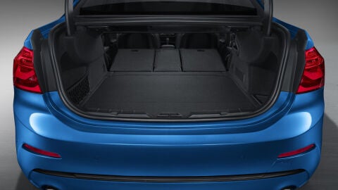 bmw_125i_sedan_sport_line_4