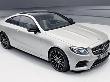 clasee-coupe.jpg clasee-coupe.jpg