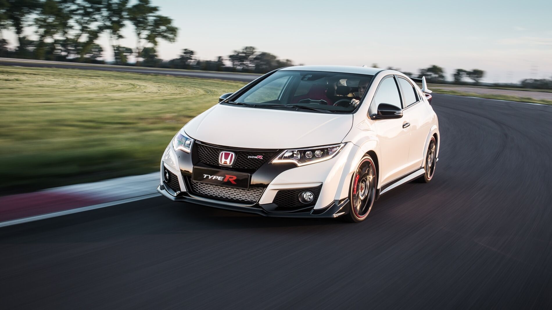 honda-civic-type-r-2016-09.jpg