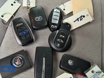 robo-coches-mystery-device-2016-01.jpg robo-coches-mystery-device-2016-01.jpg