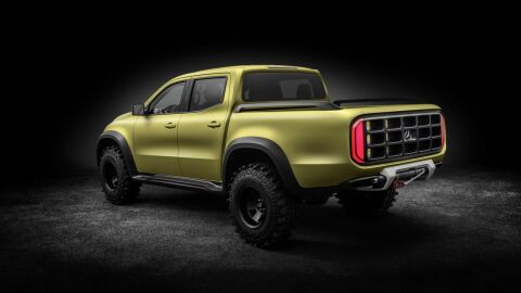 mercedes-clase-x18