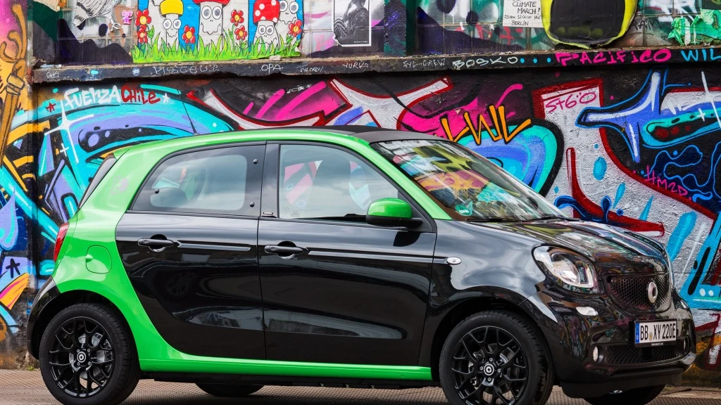 smart-fortwo-forfour-ed13.jpg smart-fortwo-forfour-ed13