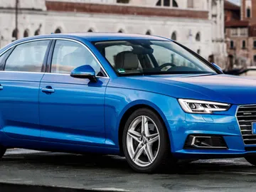 audia4.jpg audia4.jpg