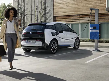 bmw-i3-2.jpg bmw-i3-2.jpg
