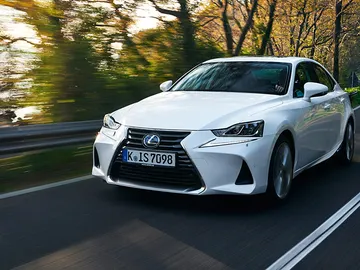 lexus-is-300h-2017-prueba-08.jpg lexus-is-300h-2017-prueba-08.jpg
