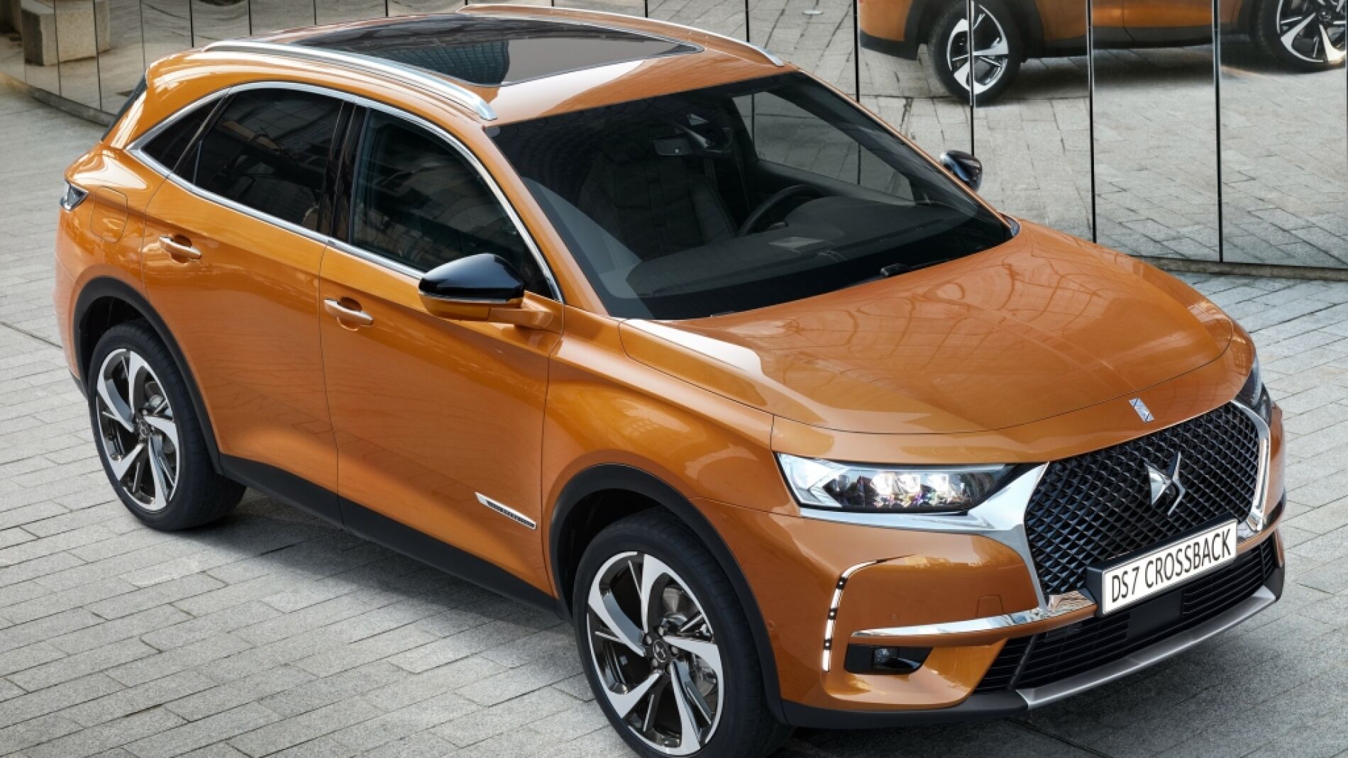 ds_7_crossback_9.jpg
