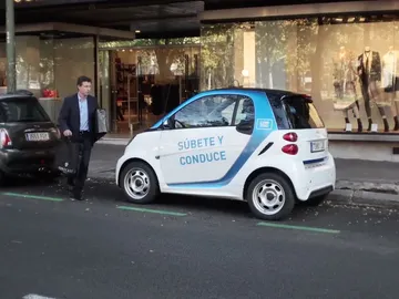 Car-Sharing.jpg Car-Sharing.jpg