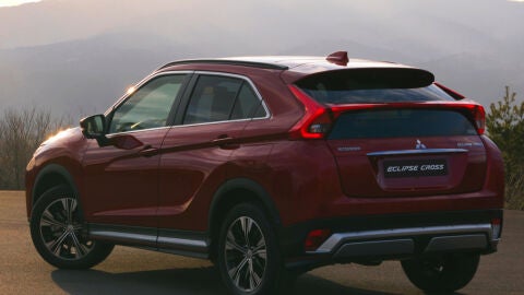 mitsubishi_eclipse_cross_25