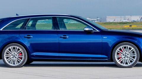 audi_s4_avant_32