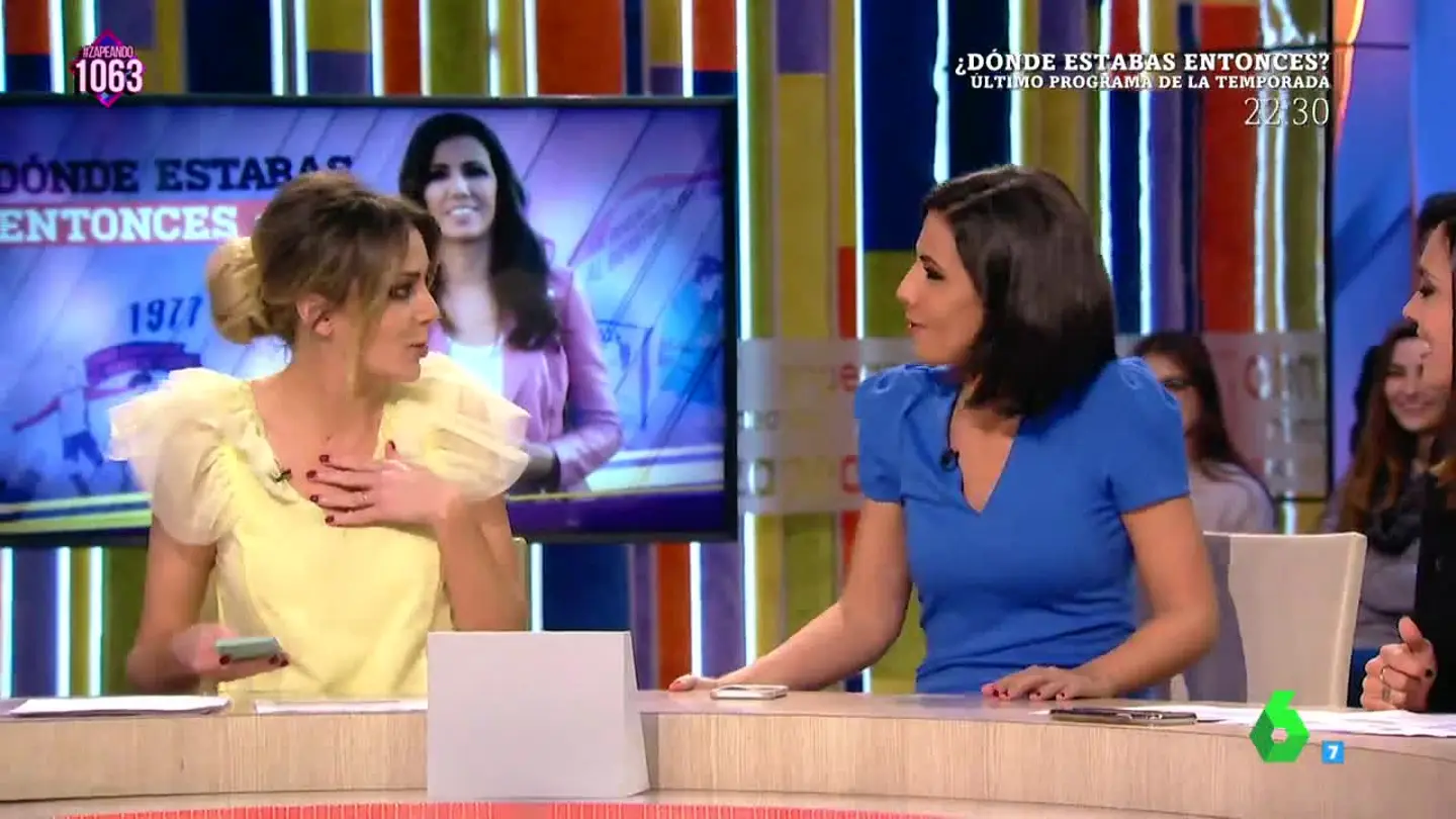 Ana Pastor pilla 'in fraganti' a Anna Simon cantando 'Tu canción' de Alfred y Amaia Ana Pastor pilla 'in fraganti' a Anna Simon cantando 'Tu canción' de Alfred y Amaia