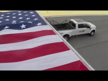 Ford-F-450-Super-Duty_record-Guinness-del-mundo-bandera.jpg Ford-F-450-Super-Duty_record-Guinness-del-mundo-bandera.jpg