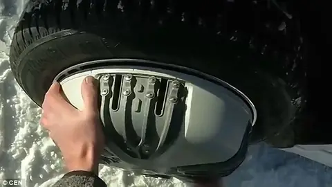 garras2.jpg garras2
