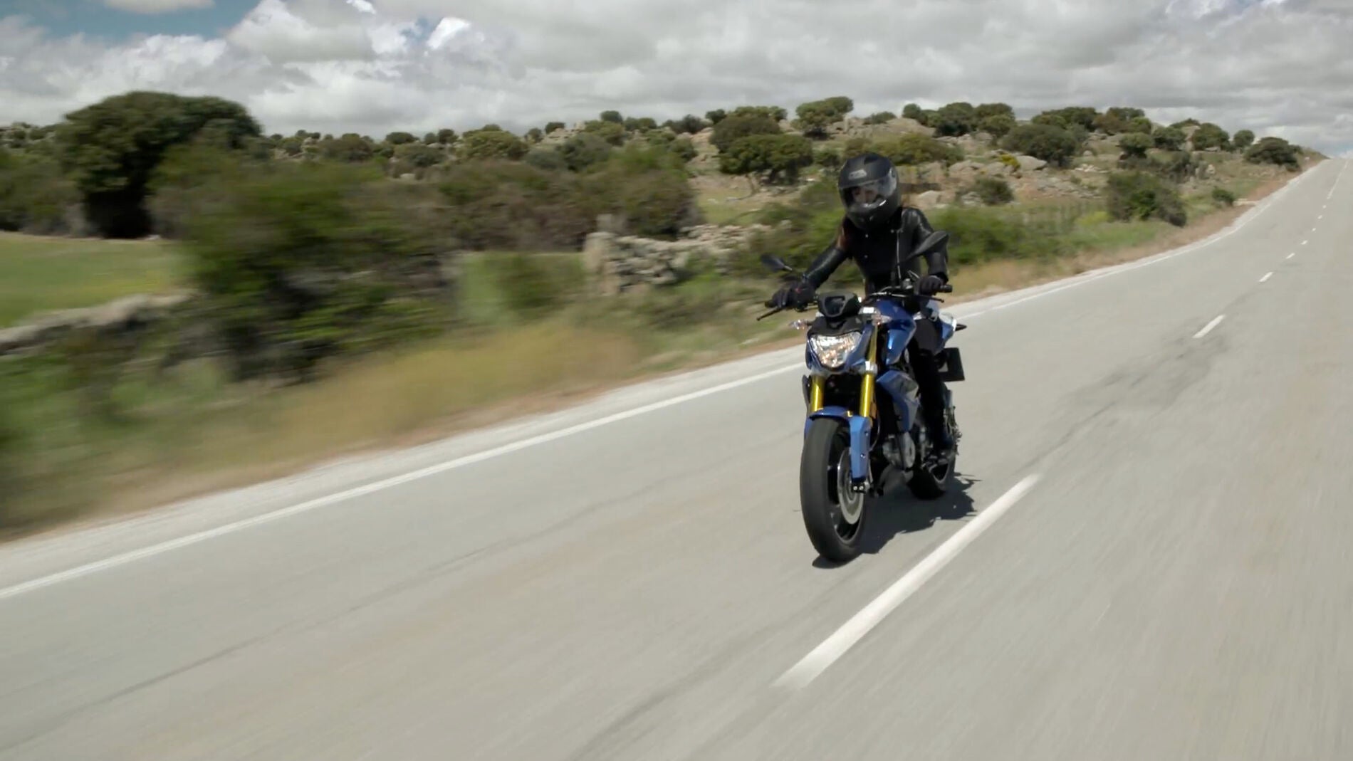 BMW-G-310-R1.jpg