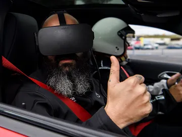 AMG_VRACE2a.jpg AMG_VRACE2a.jpg