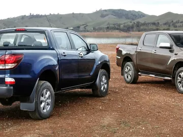 mazda_bt-50_10.jpg mazda_bt-50_10.jpg
