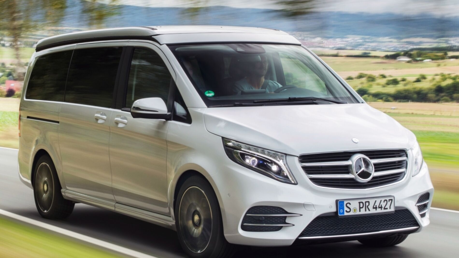 mercedes-benz_marco_polo_horizon_4matic_amg_line_13.jpg
