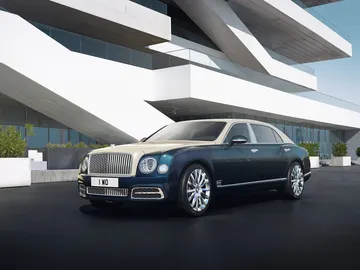 bentley-mulsanne-hallmark-2017-003.jpg bentley-mulsanne-hallmark-2017-003.jpg