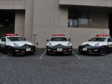 nissan-370z-polic%C3%ADa-jap%C3%B3n-2016-00.jpg nissan-370z-polic%C3%ADa-jap%C3%B3n-2016-00.jpg