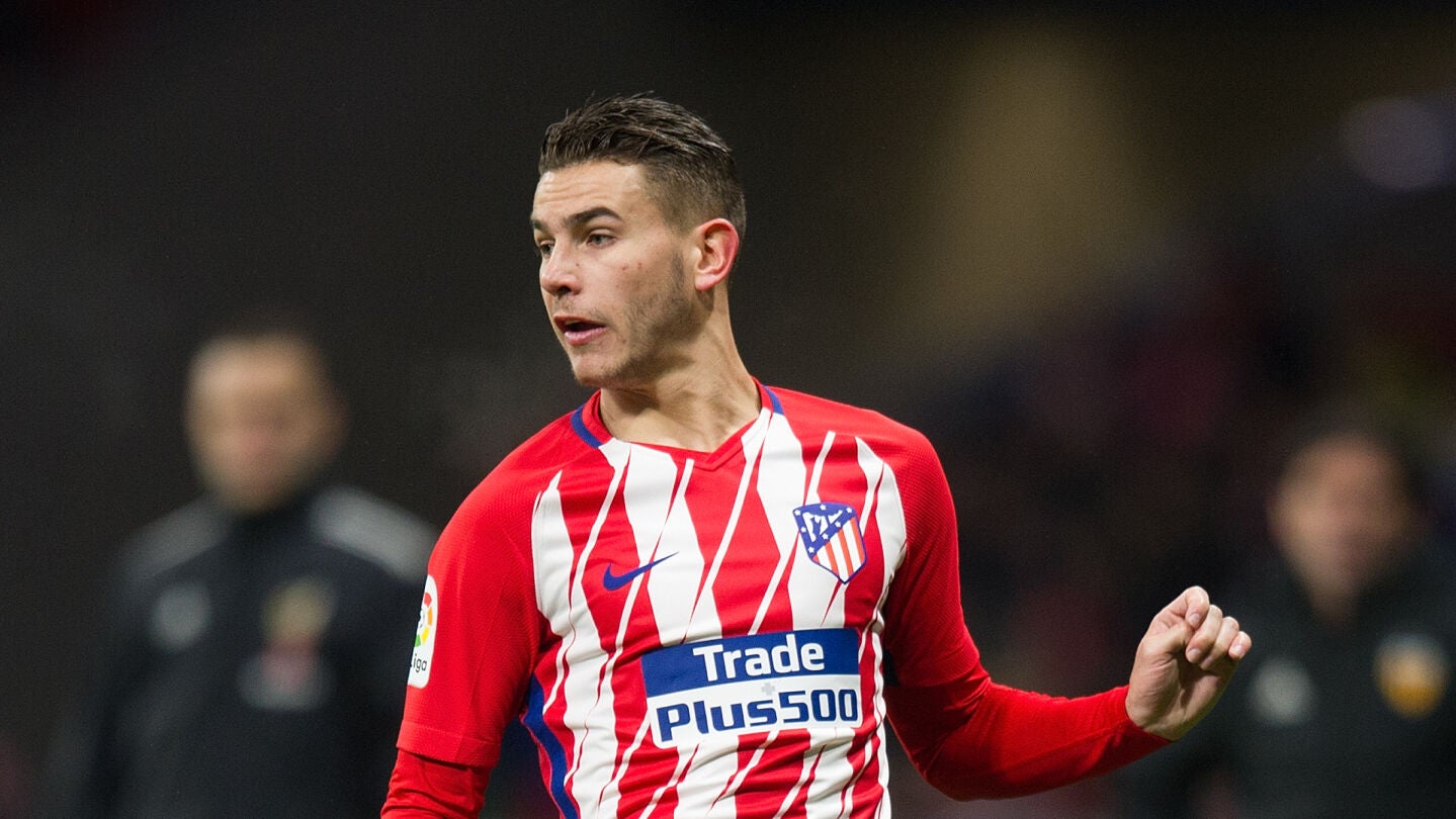 Lucas Hern&aacute;ndez, durante un partido con el Atl&eacute;tico de Madrid